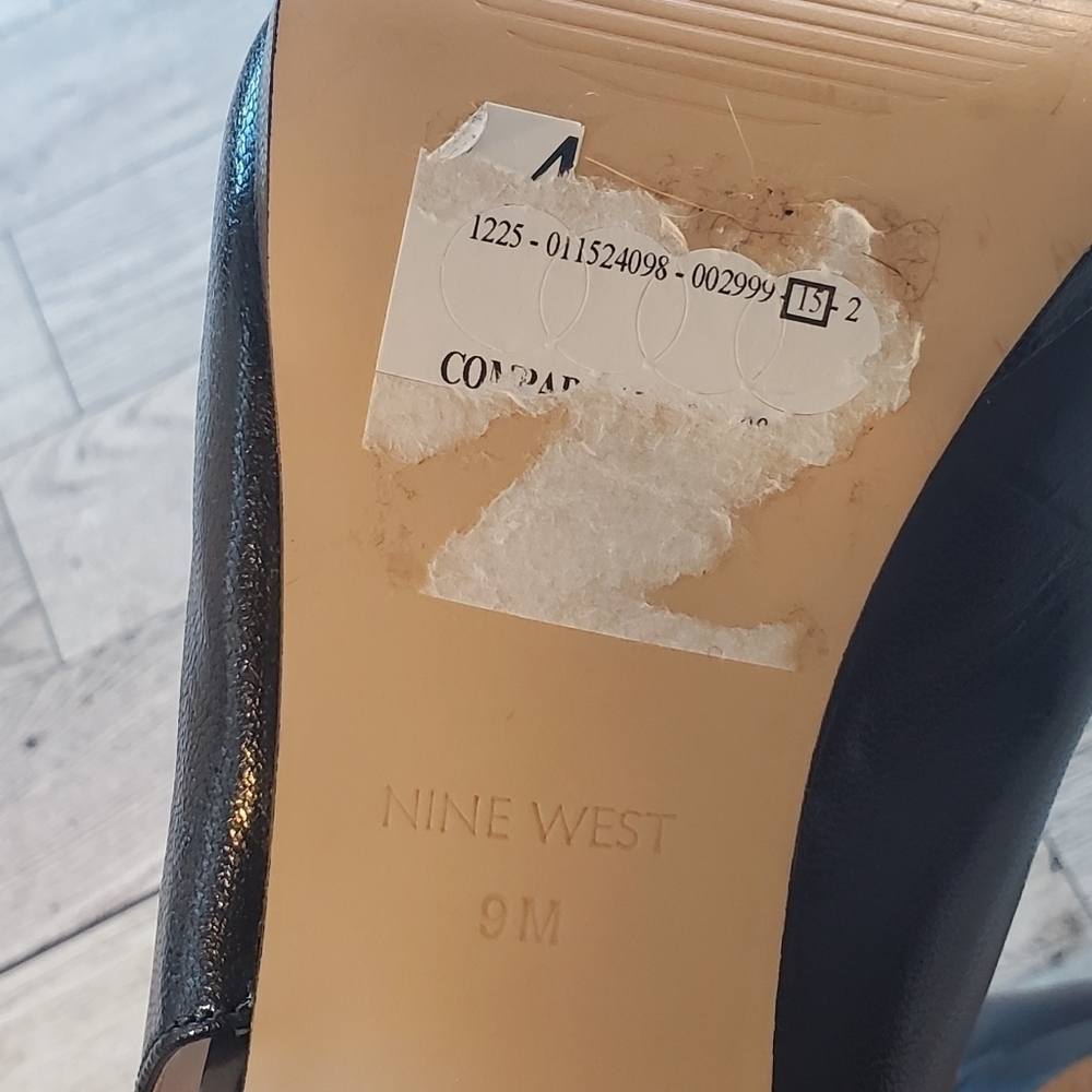 NINE WEST Woman's Black High Heels Sandals 9 M. - Picture 8 of 12